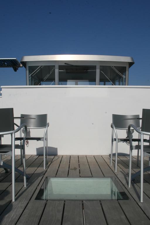 B&B Droomboot アウデンブルグ エクステリア 写真